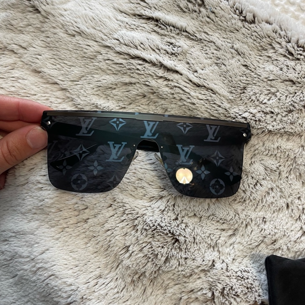 LV sunglasses